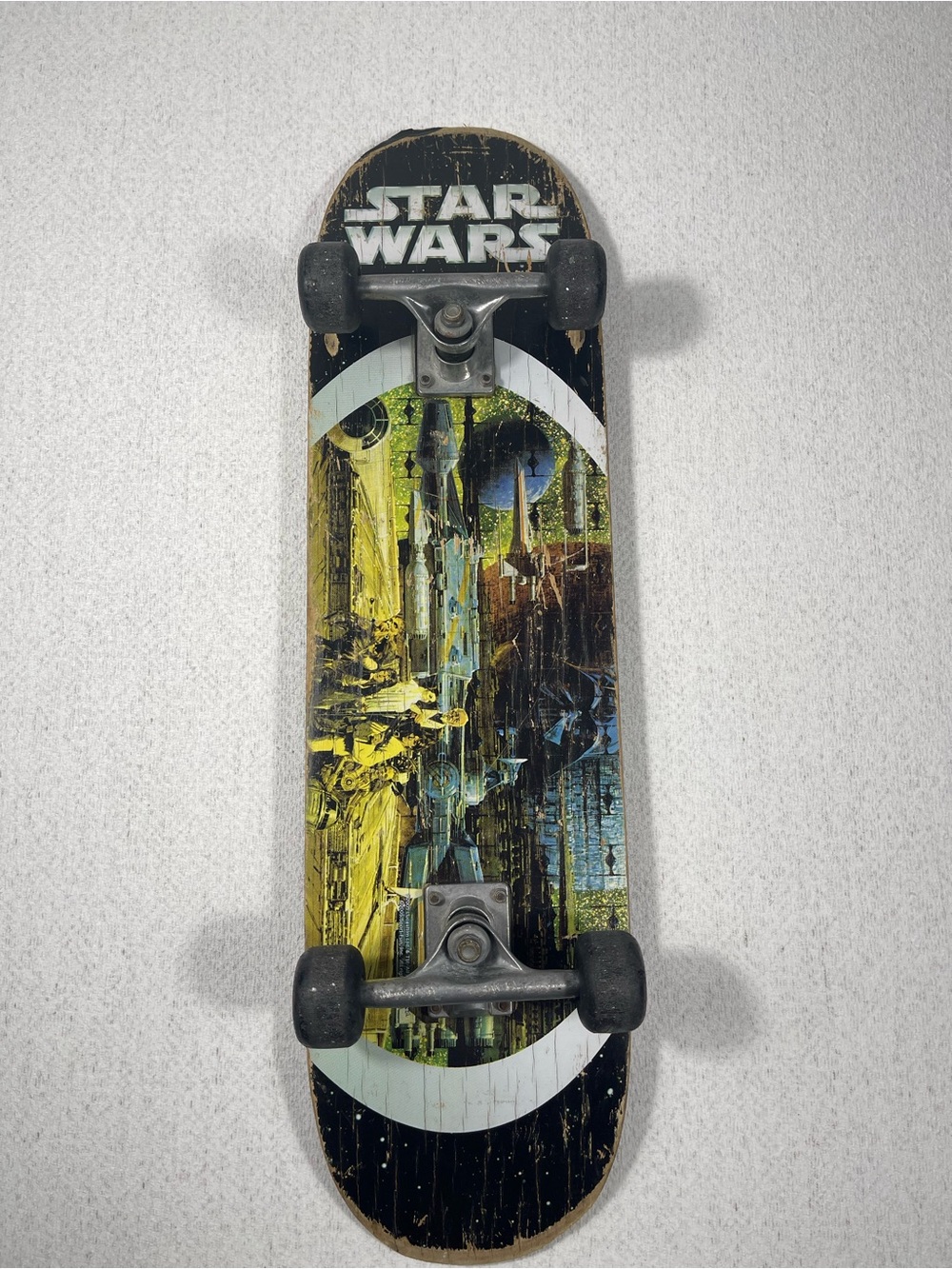 2005 STAR WARS Sportsfun  Starwars Skateboard Lucas Film SKU#0401